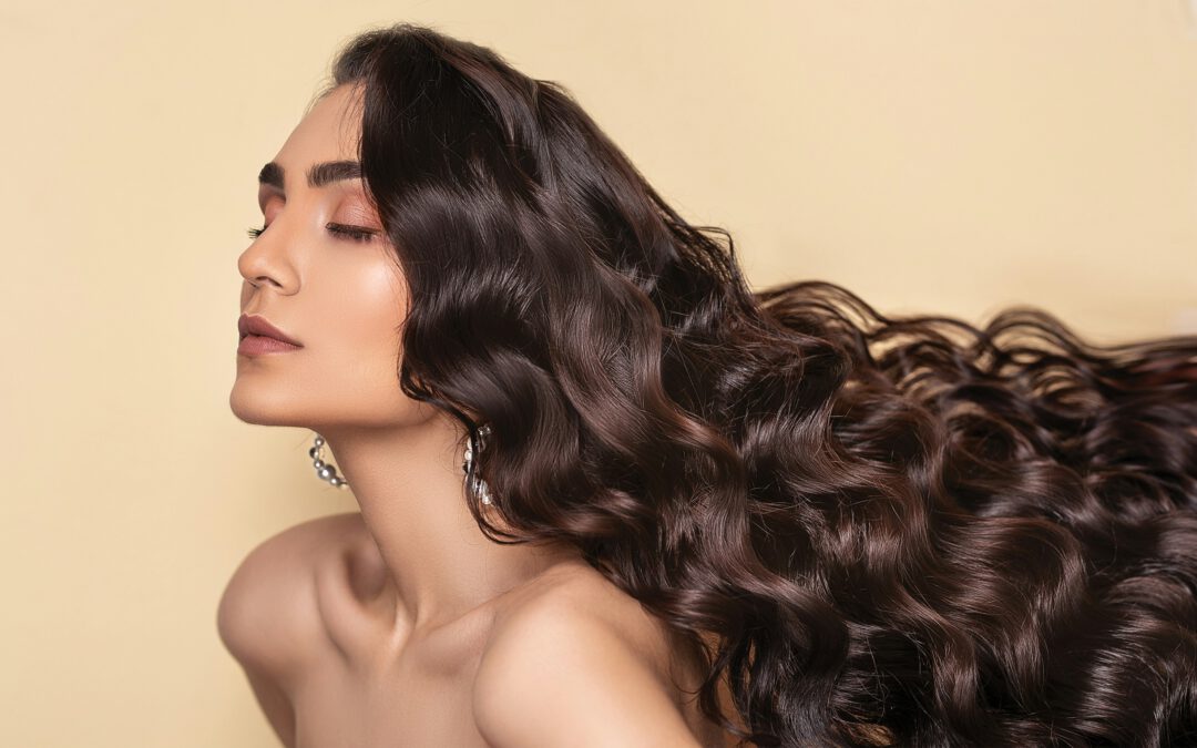 Los mejores tratamientos y peinados para un look romántico en San Valentín